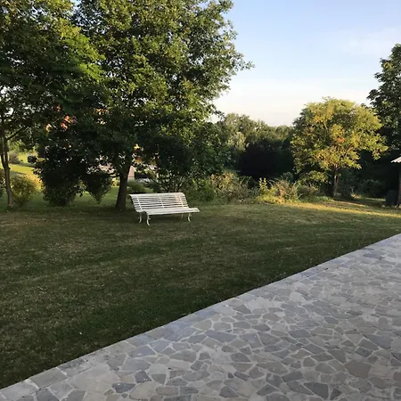 Chez Christine Et Vincent Hotel Saint-Germain-de-Belvès